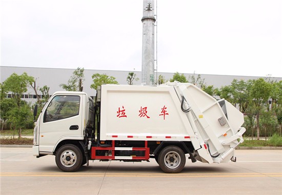 凯马压缩式垃圾车︱3吨压缩式垃圾车