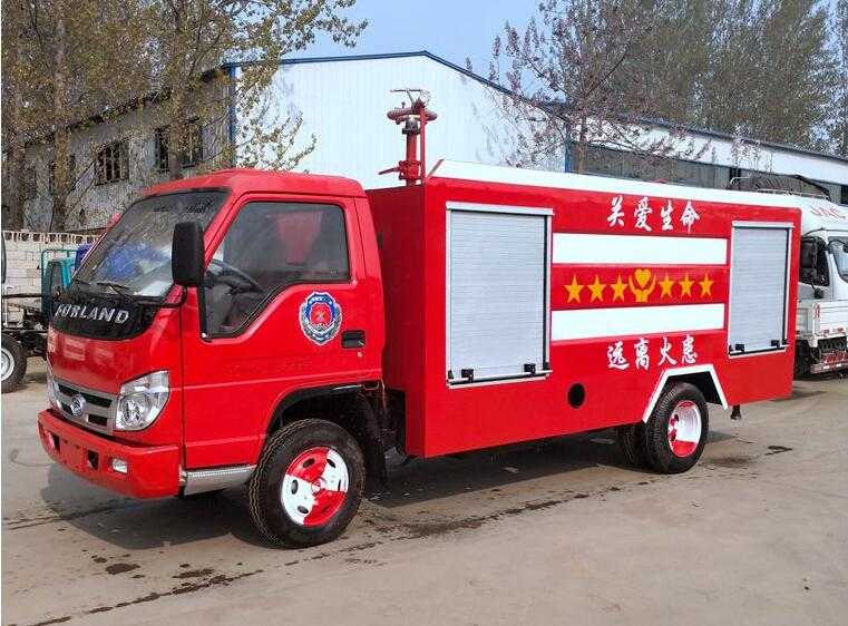 消防车警灯一直在鸣笛应该如何避